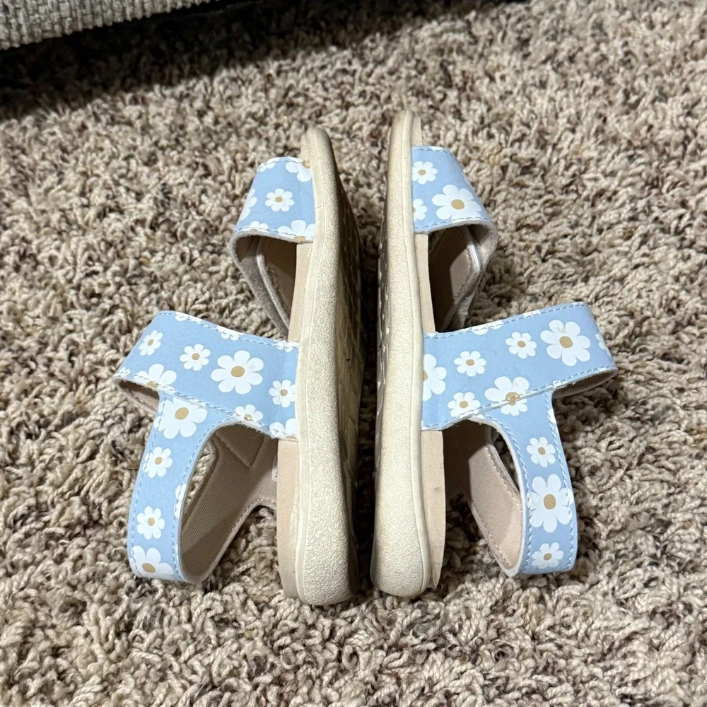 See Kai Run Basics Kids Blue Daisy Water Friendly Sandals 12 SKRN5212U500